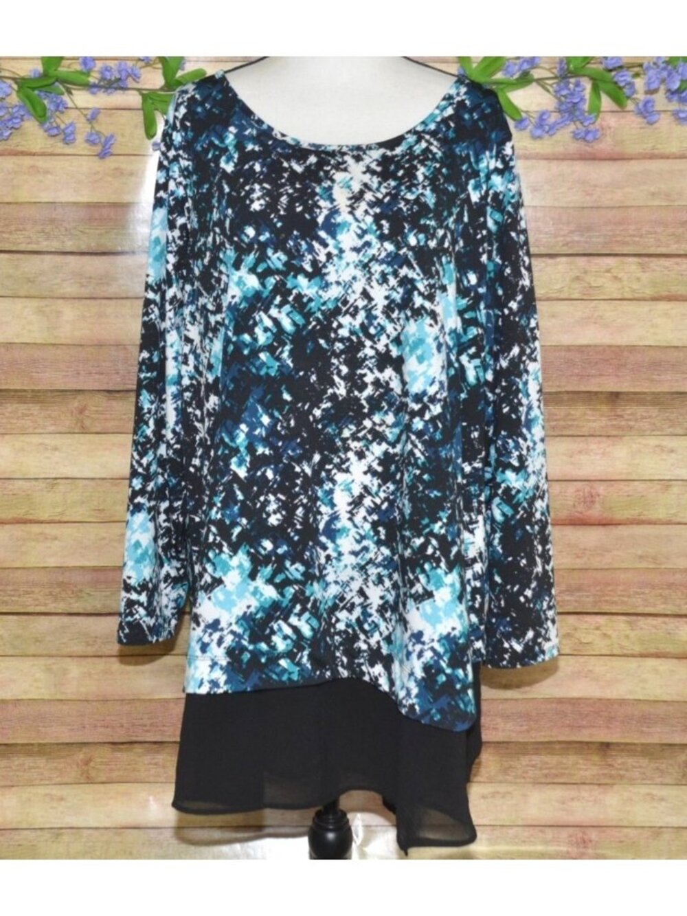 Avenue Women's Tunic Blouse Plus Size 22W 24W Abstract Pattern Stretch Office